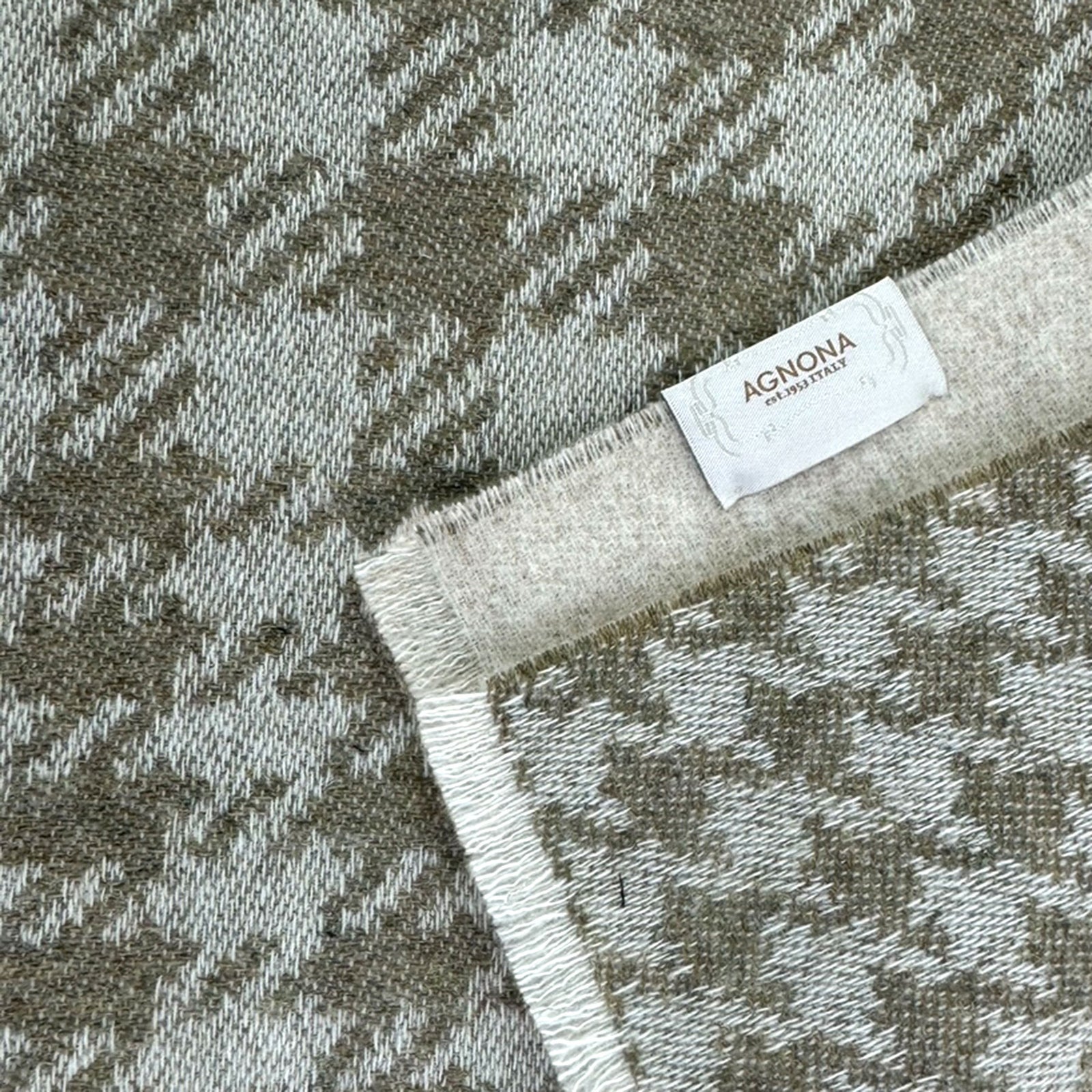 Agnona Cashmere Scarf Beige Gray Houndstooth - Medium Weight Shawl