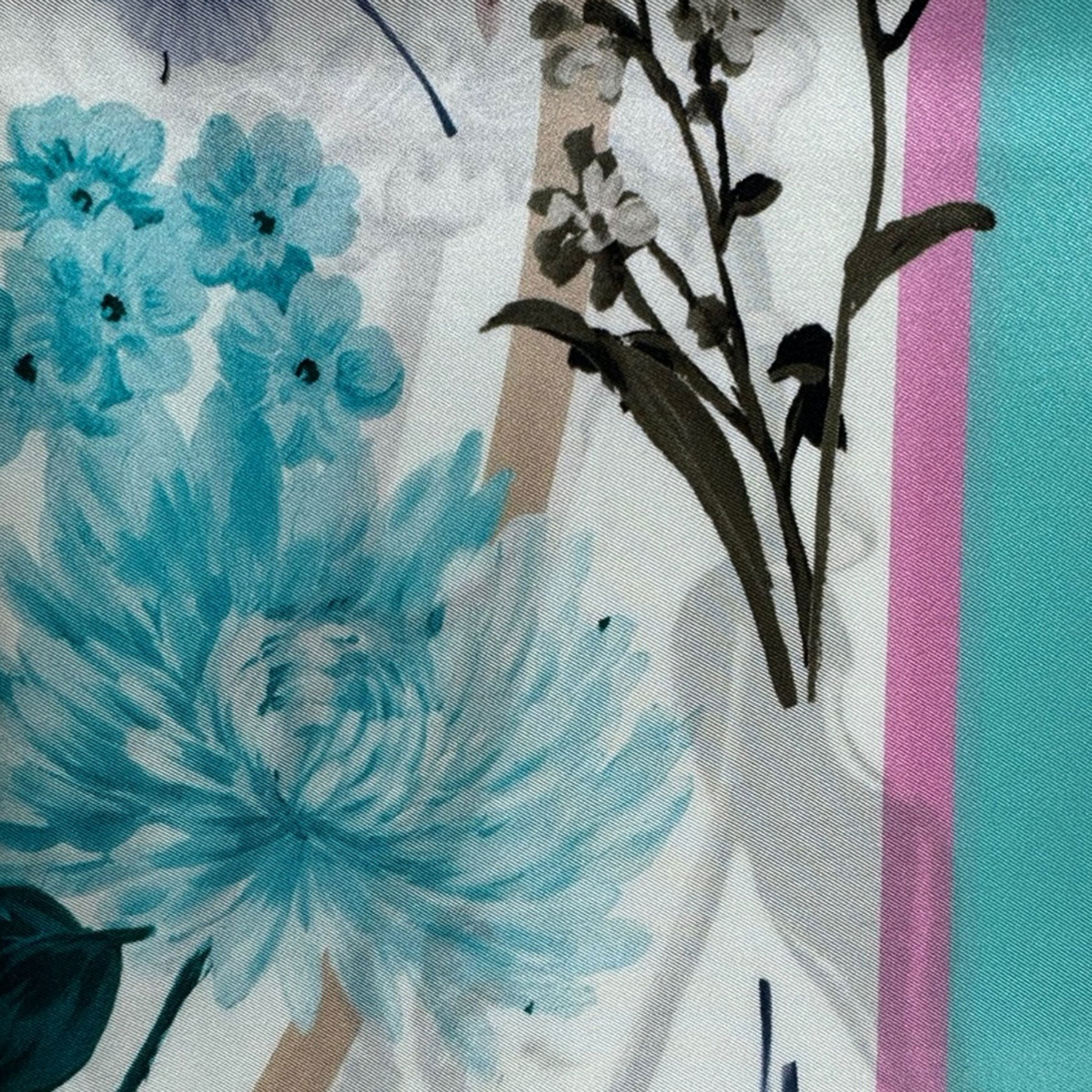 Laura Biagiotti Scarf Floral Powder Blue Pink New