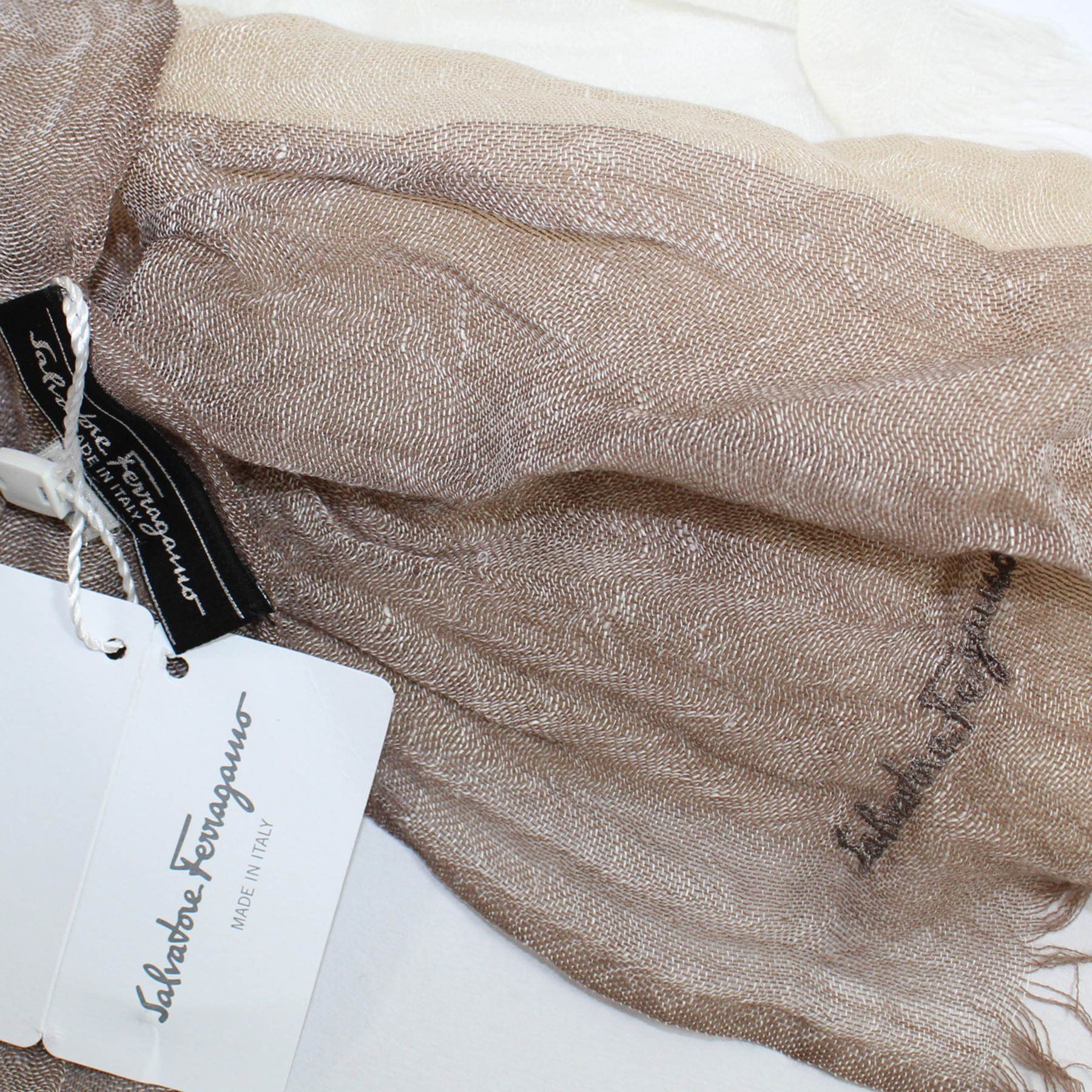  Salvatore Ferragamo Scarf Beige White Brown 