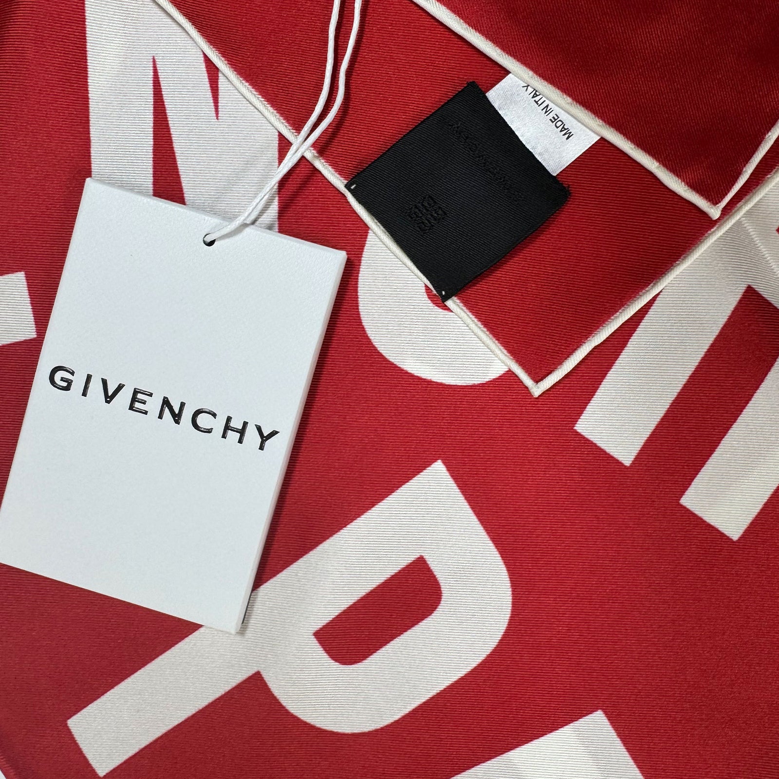 Givenchy Scarf Red Design - Twill Silk Square Foulard