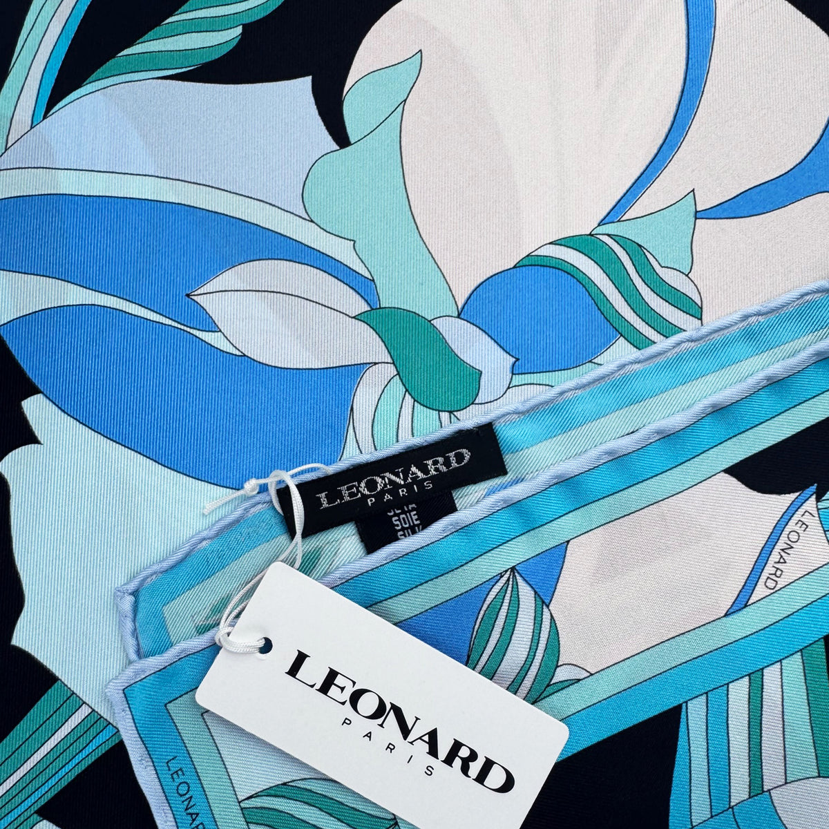 Leonard Scarf Black Blue Green 
