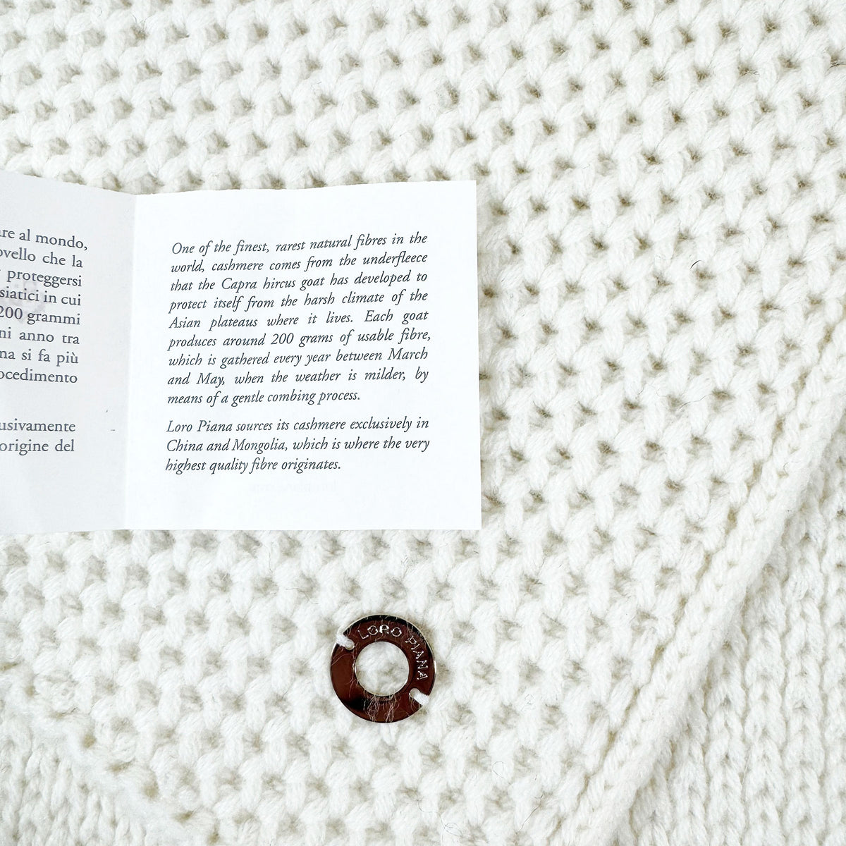 Loro Piana Cashmere Scarf White Knitted Shawl