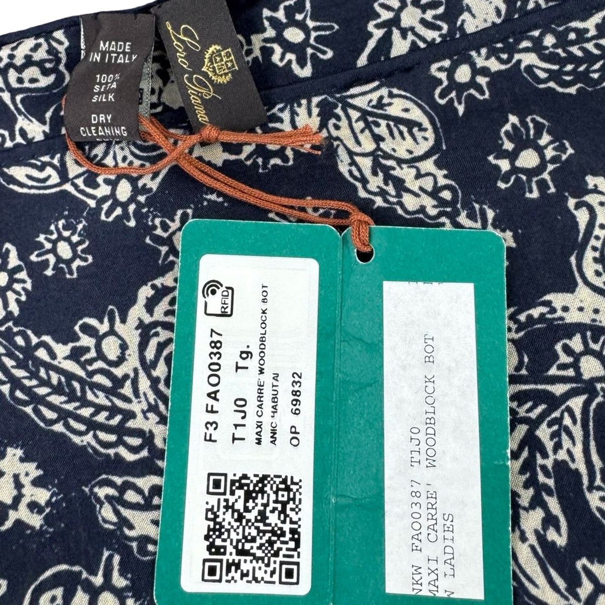 Ladies Scarf