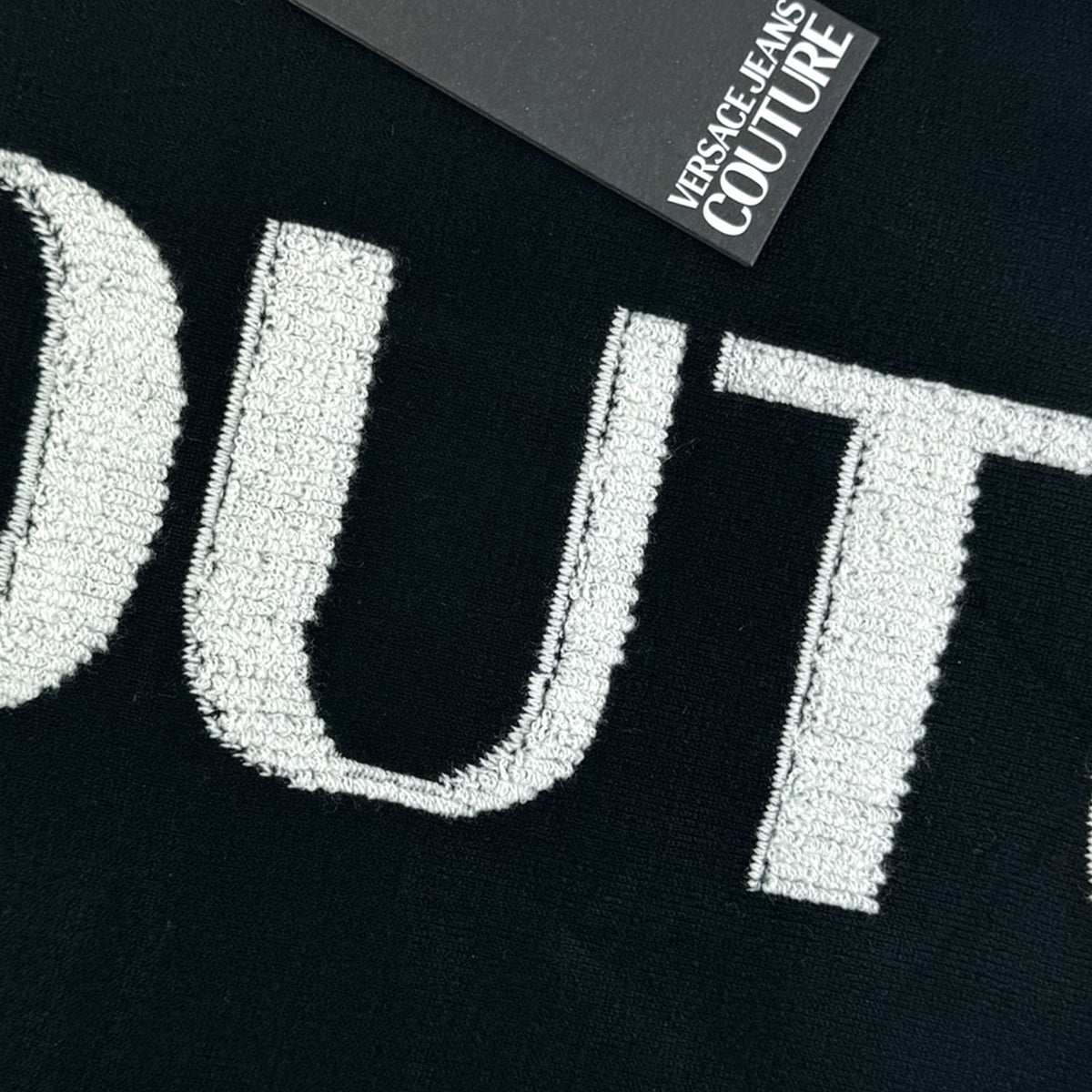 Versace Scarf Black White Logo Versace Jeans Couture - Fall/ Winter 2025/ 2026 Collection