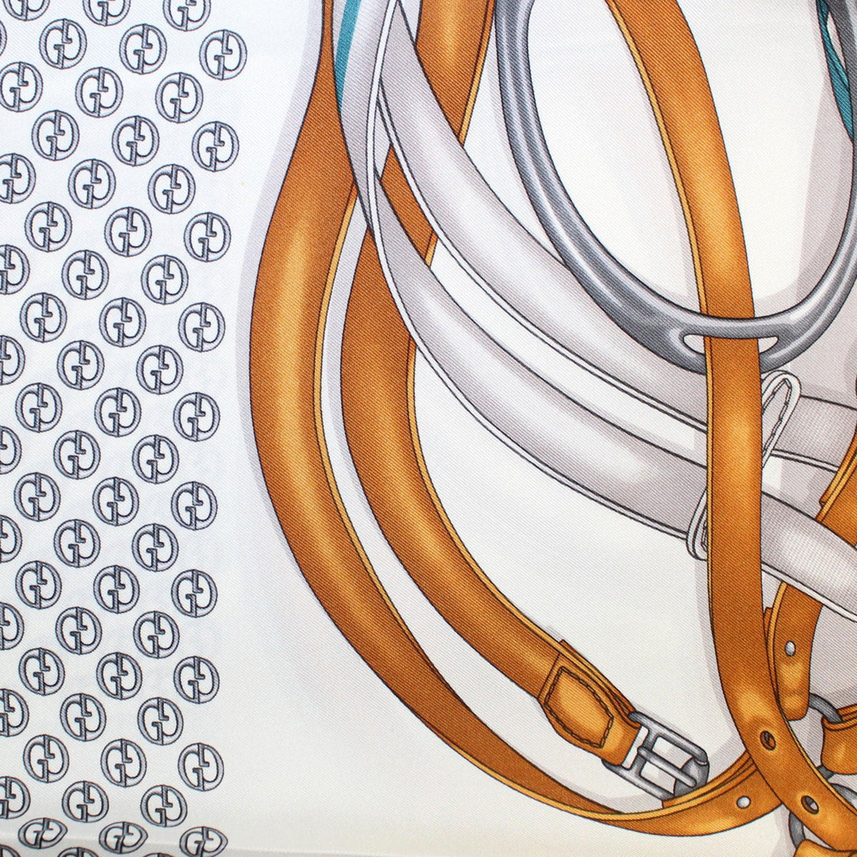 Gucci authentic Scarf  Scarf