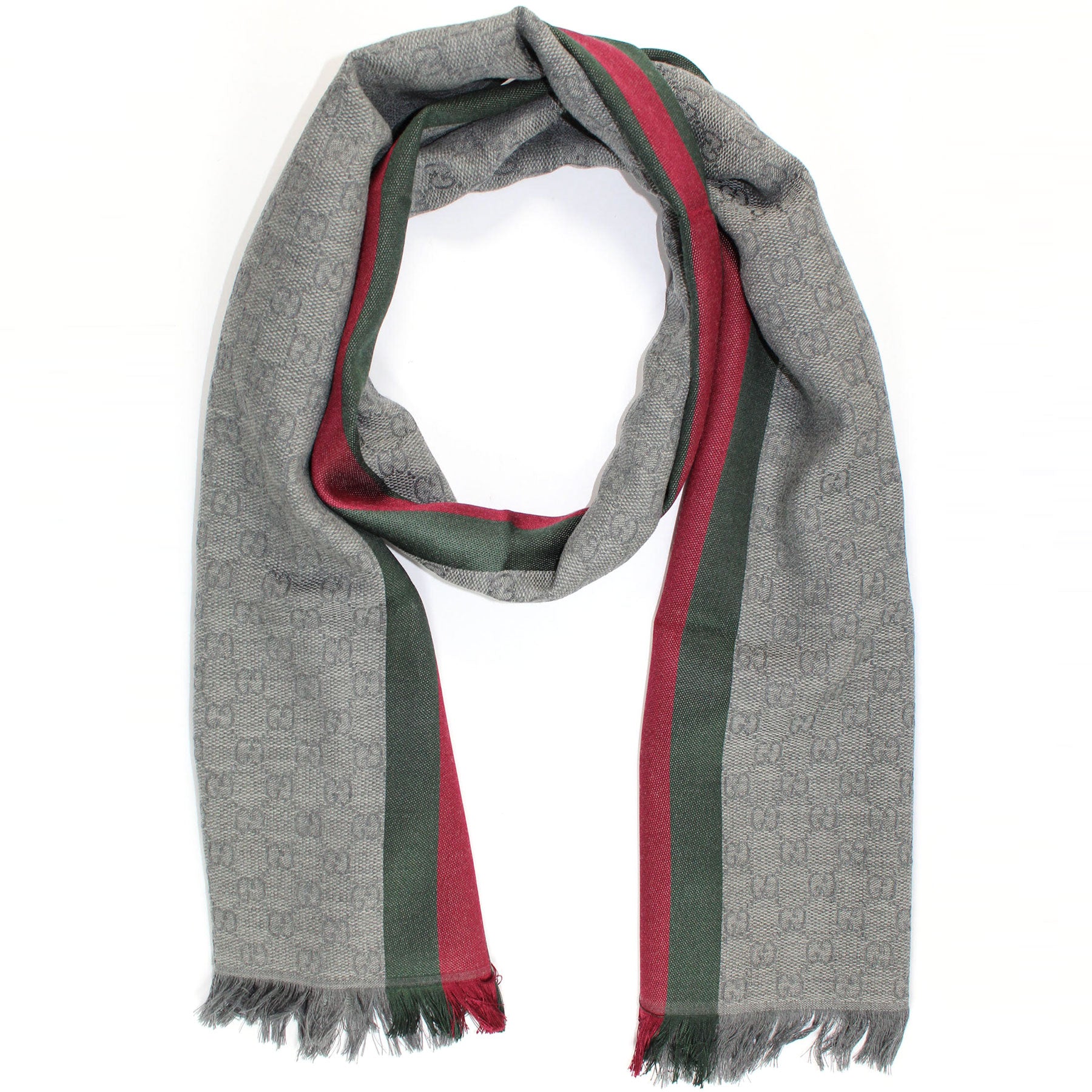 Écharpe - Gucci and Louis Vuitton scarfs are now available