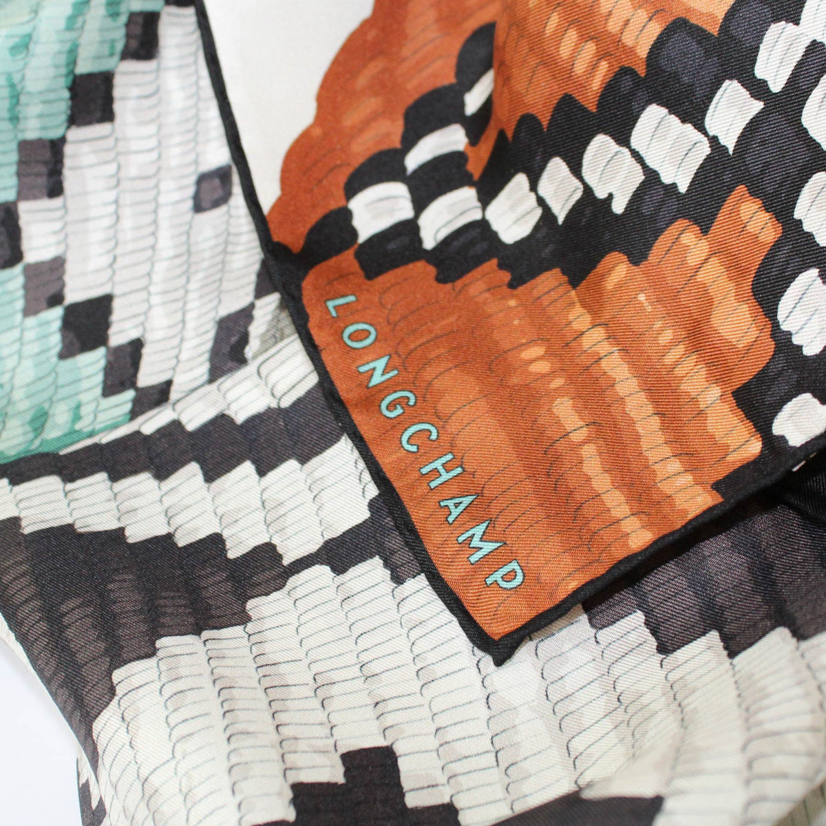 Longchamp Scarf Paniers d'Art